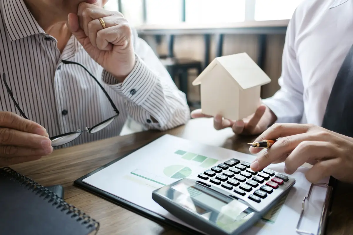 A Smarter Way to Price Rentals in Alexandria Than Copying the Block
